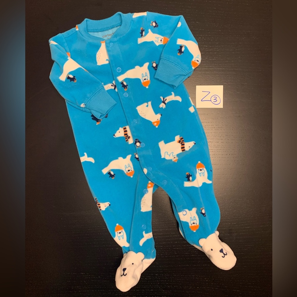 ⭐️2/$11.00⭐️—Carter's 3m Blue Polar Bear Footed Sleeper